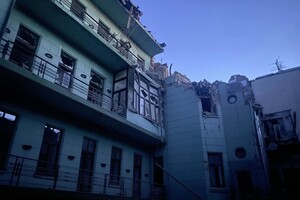 Разрушены собор и жилые дома, есть погибший и раненые: подробности ночной атаки на Одессу