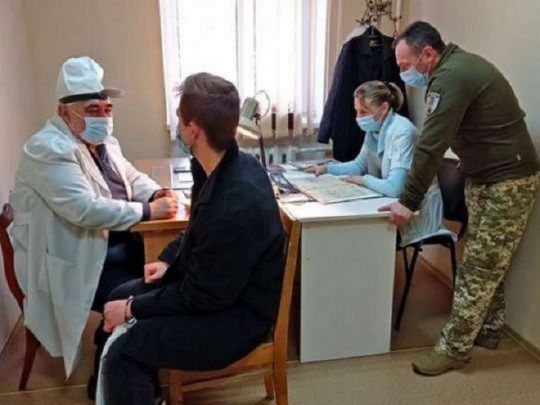 Мобілізація в Україні: з якими захворюваннями точно не призовуть (повний список)